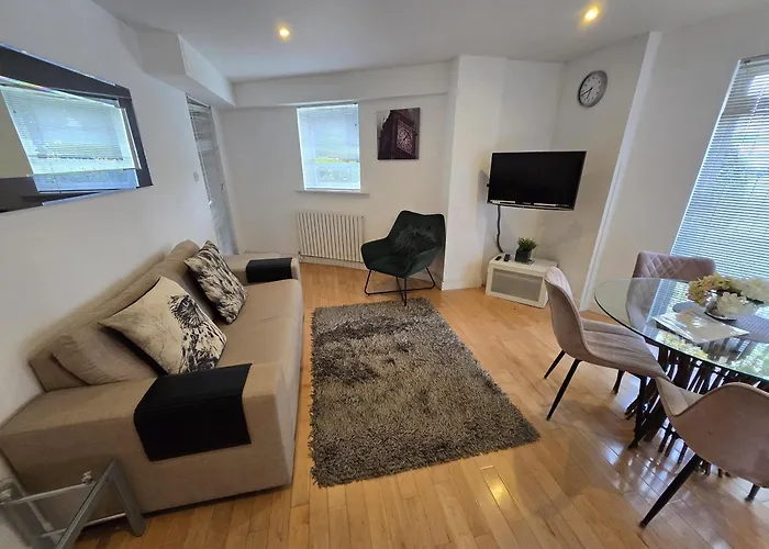 Superior Canary Wharf O2 Arena 2Br Apartment
